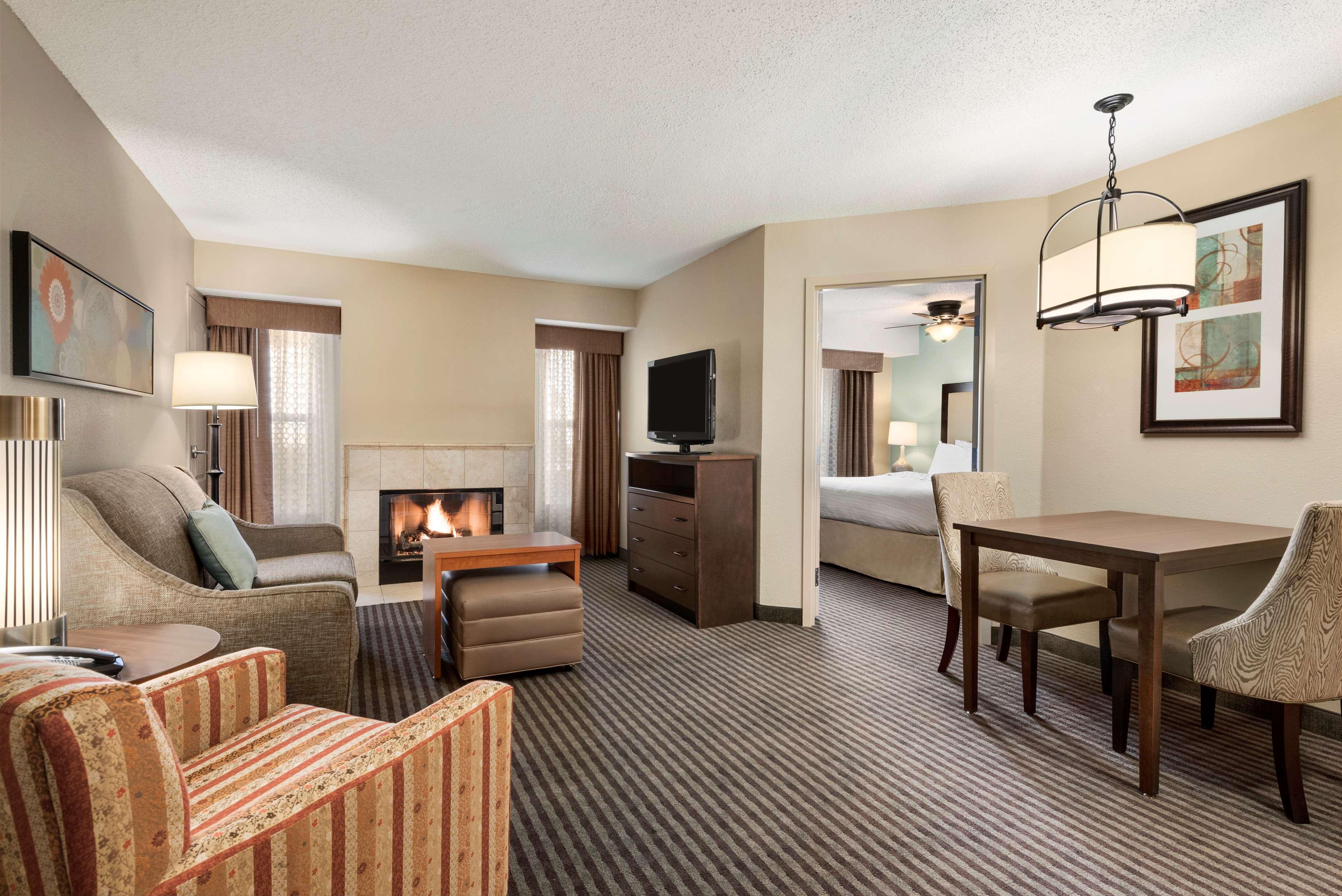 Homewood Suites By Hilton Columbus-היליארד מראה חיצוני תמונה