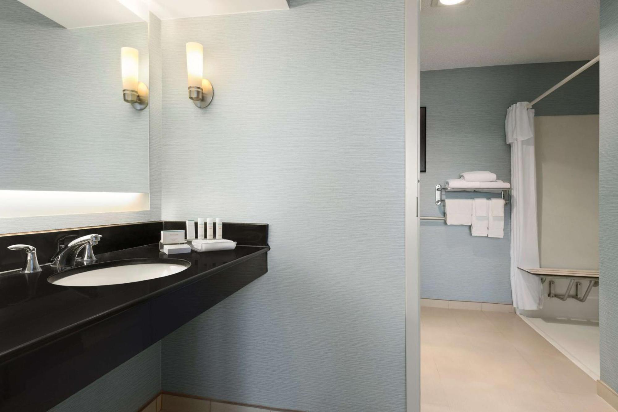 Homewood Suites By Hilton Columbus-היליארד מראה חיצוני תמונה