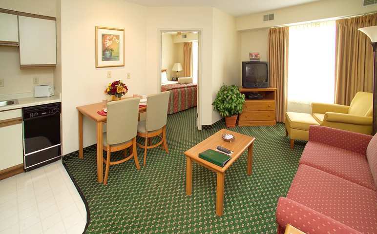 Homewood Suites By Hilton Columbus-היליארד מראה חיצוני תמונה